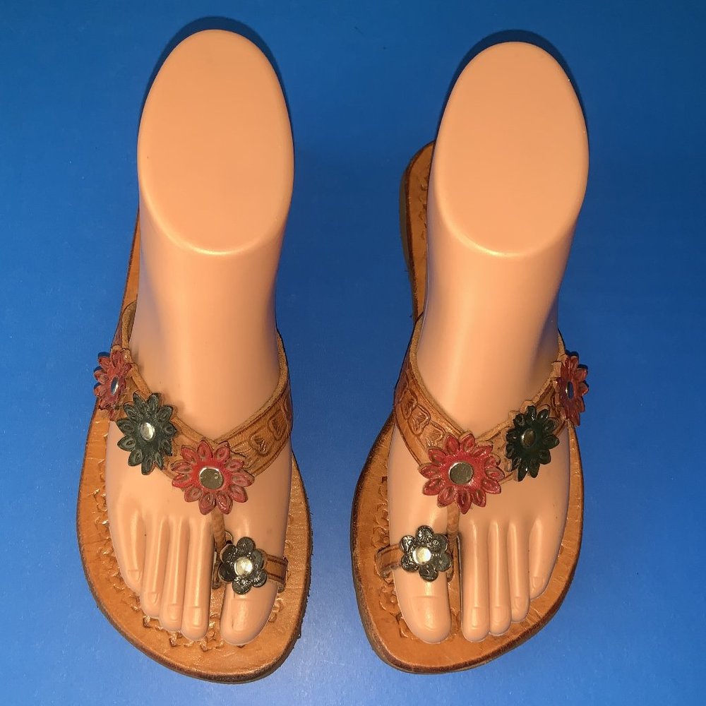 COSTA RICA Made Brown Leather Floral Flip Flop Thong Sandals Size 6